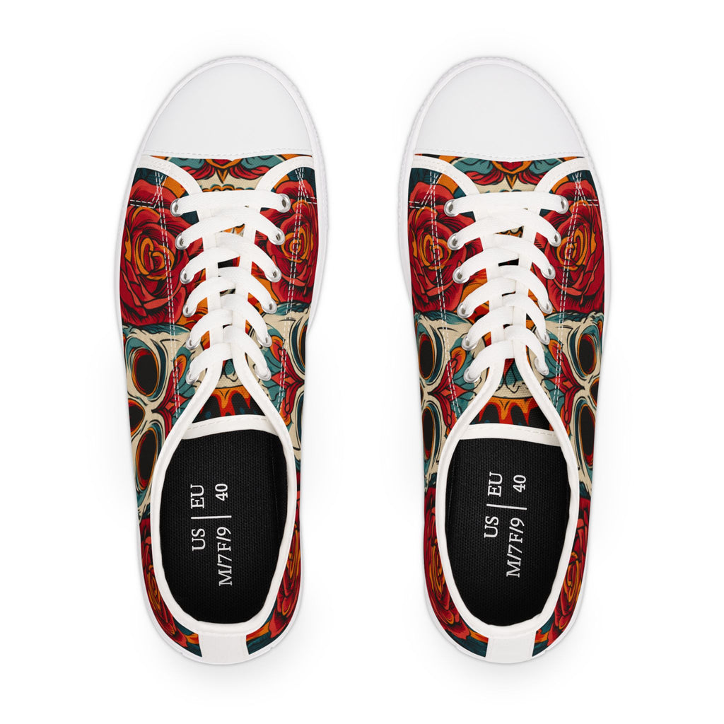 Skull and rose low-top shoes pair - gothic Latina Day of Dead canvas sneakers white sole